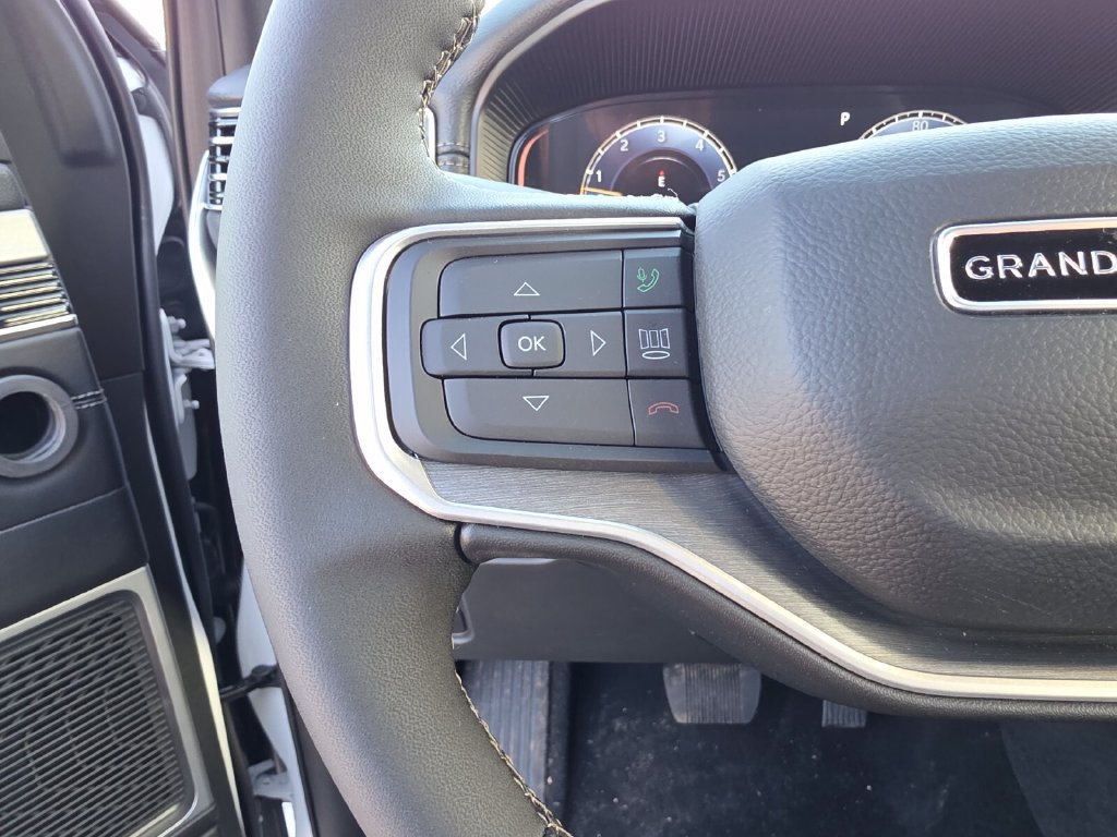 New 2026 Jeep Grand Wagoneer Limited w/ Convenience Group I AWD/4WD image 19