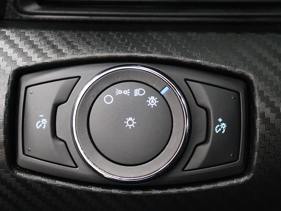 Used 2018 Ford Mustang Coupe w/ Wheel & Stripe Package image 31