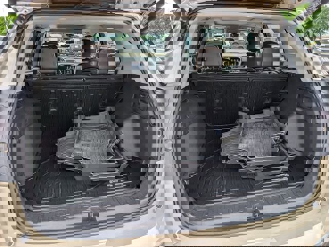 Used 2023 GMC Terrain AT4 w/ Tech Package image 29