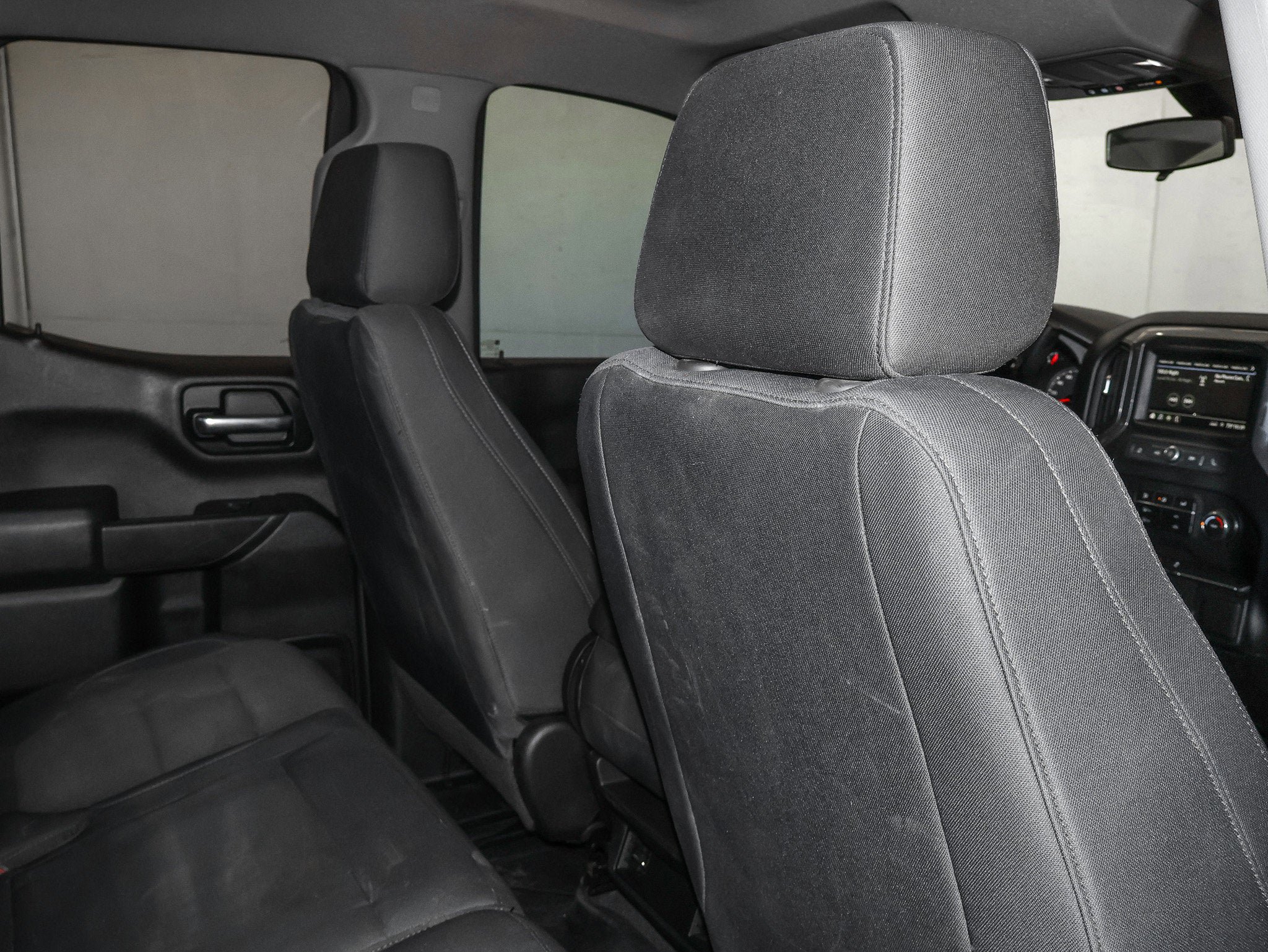 Used 2019 Chevrolet Silverado 1500 Custom Trail Boss w/ Custom Convenience Package AWD/4WD image 43