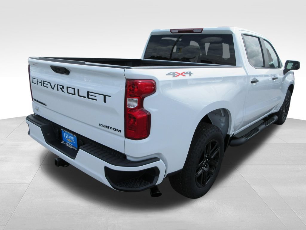 New 2026 Chevrolet Silverado 1500 Custom w/ Turbomax Blackout Package AWD/4WD image 6