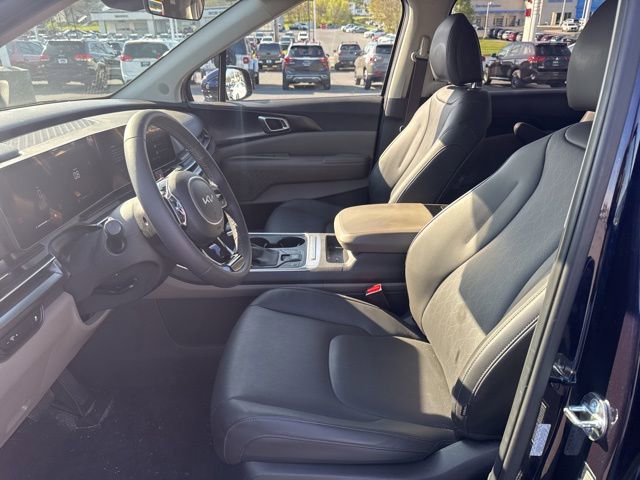 Certified 2026 Kia Carnival image 16