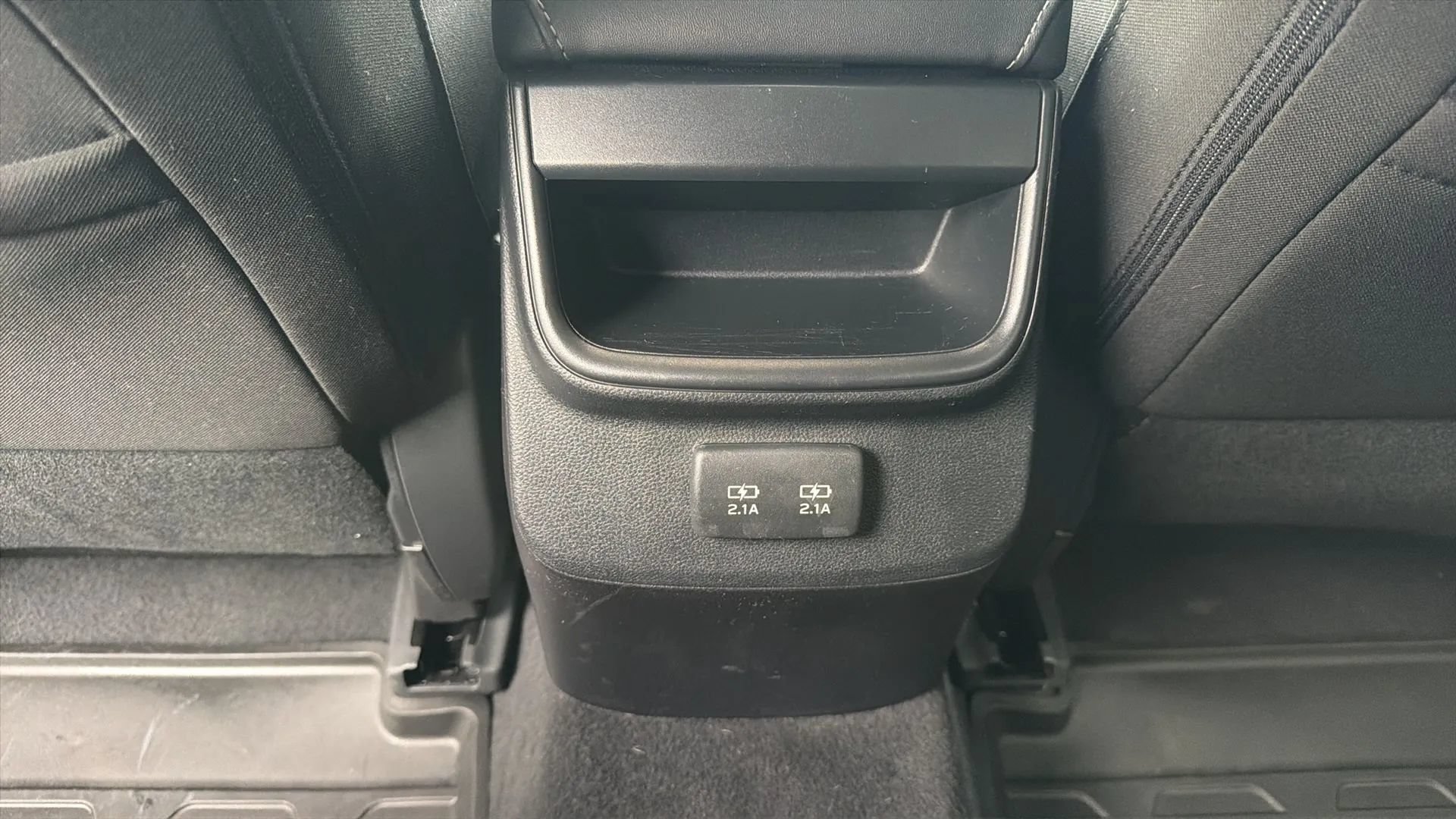 Used 2020 Subaru Outback Premium AWD/4WD image 29