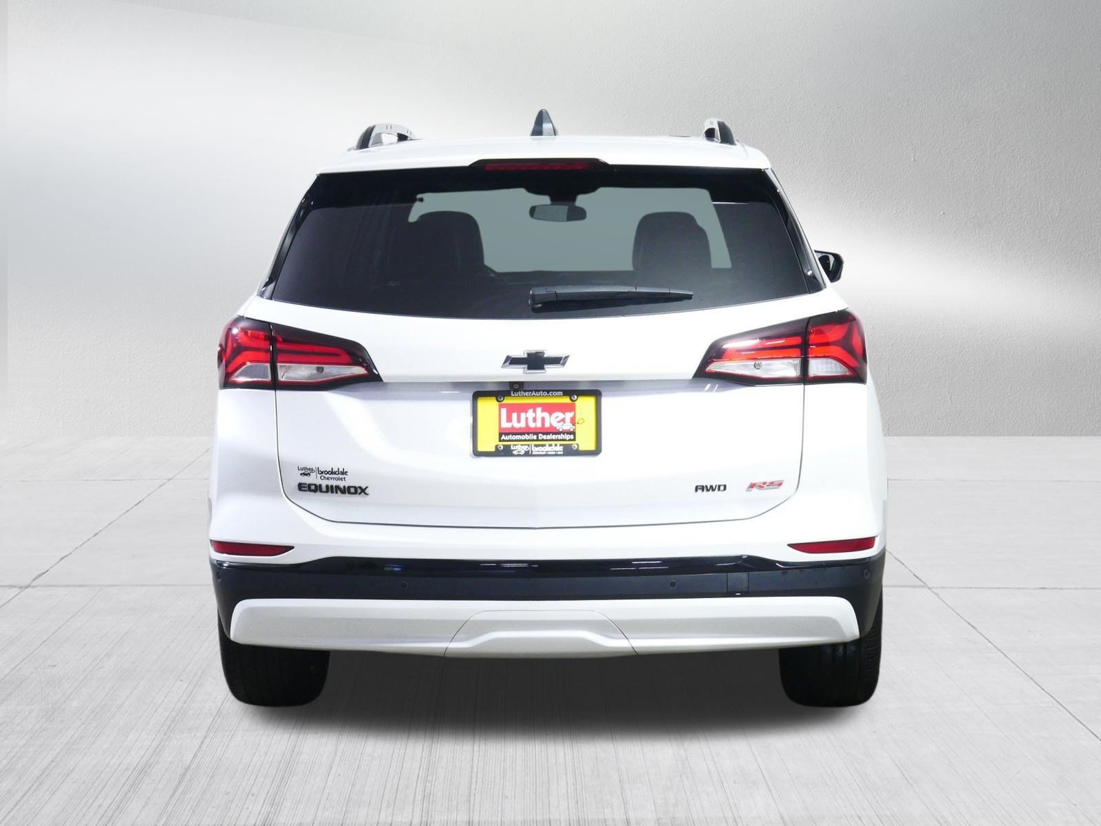 Used 2024 Chevrolet Equinox RS w/ RS Leather Package AWD/4WD image 6
