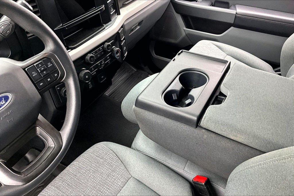 Certified 2025 Ford F350 XLT w/ 360-Degree Camera Package AWD/4WD image 15