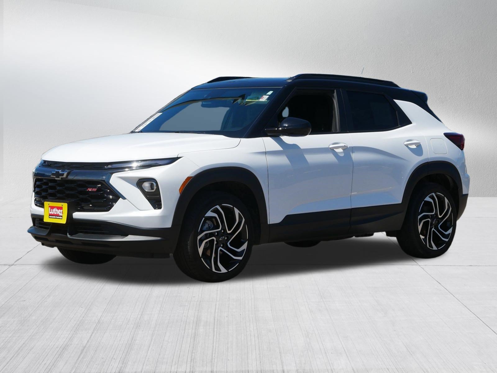 Used 2024 Chevrolet TrailBlazer RS w/ Driver Confidence Package AWD/4WD image 3