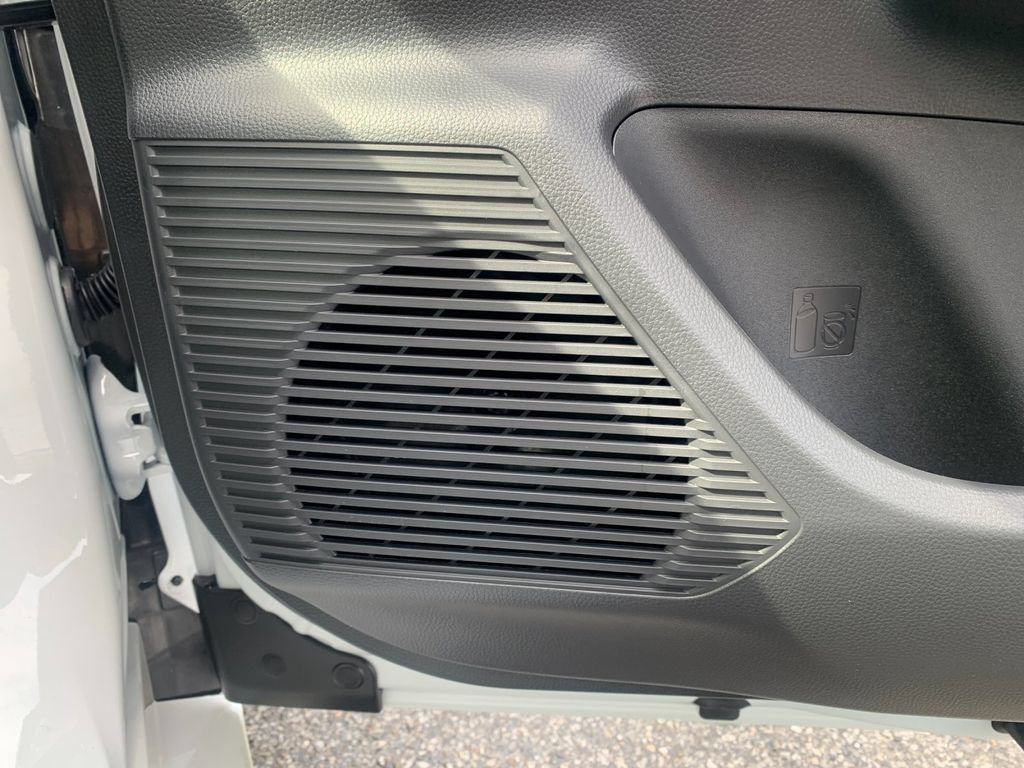 New 2026 Toyota Prius XLE FWD image 19