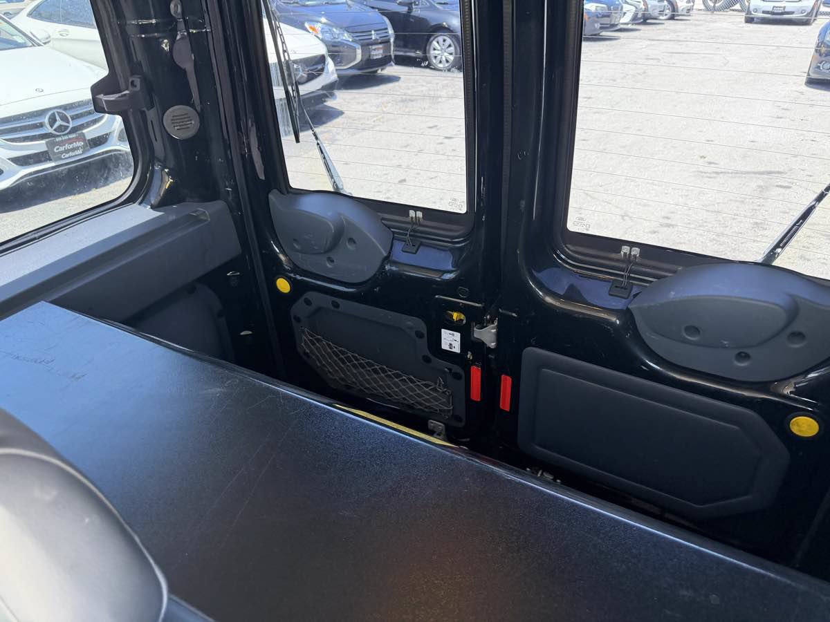 Used 2012 Ford Transit Connect XLT Premium w/ Taxi Pkg FWD image 24