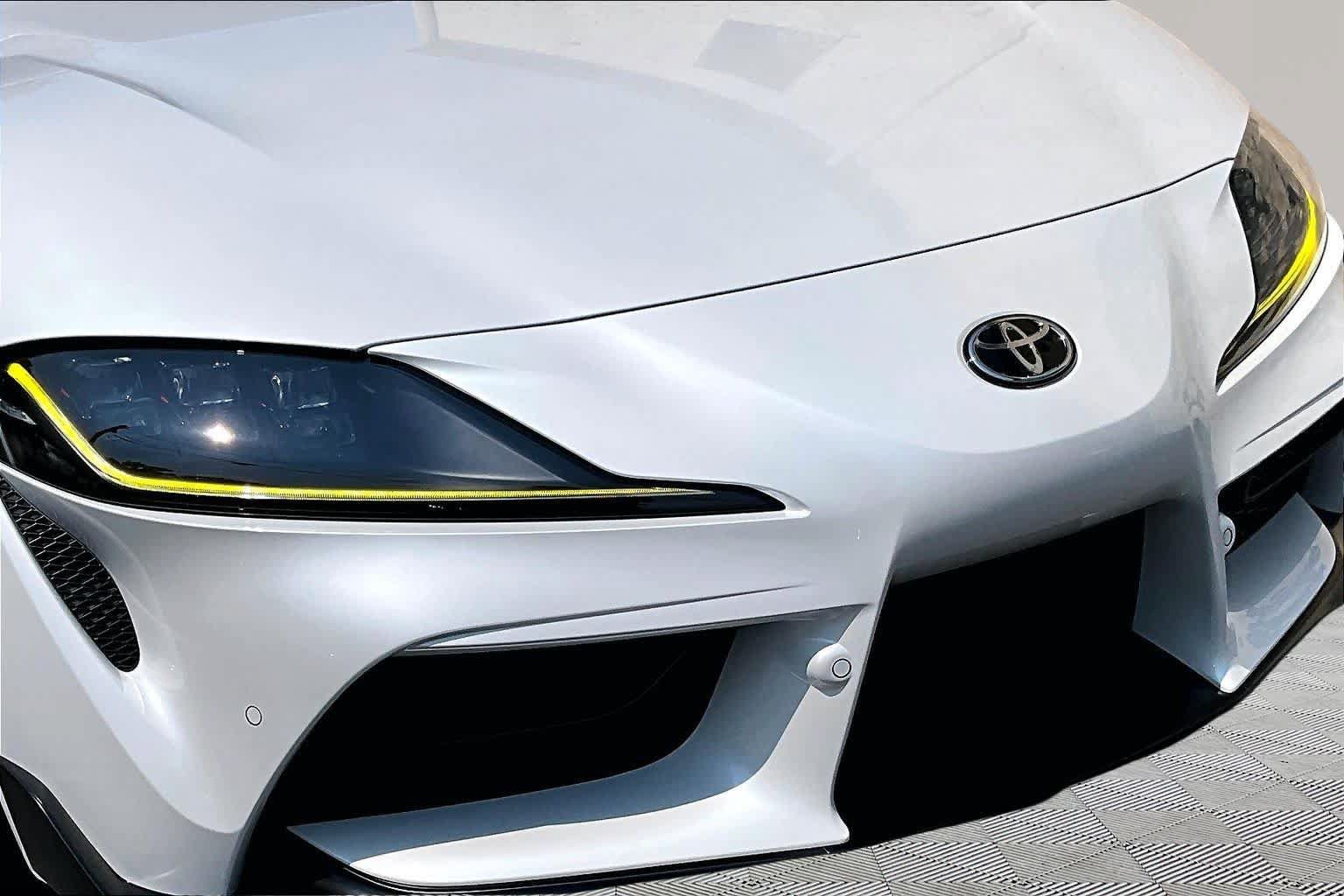 Certified 2026 Toyota Supra RWD image 28