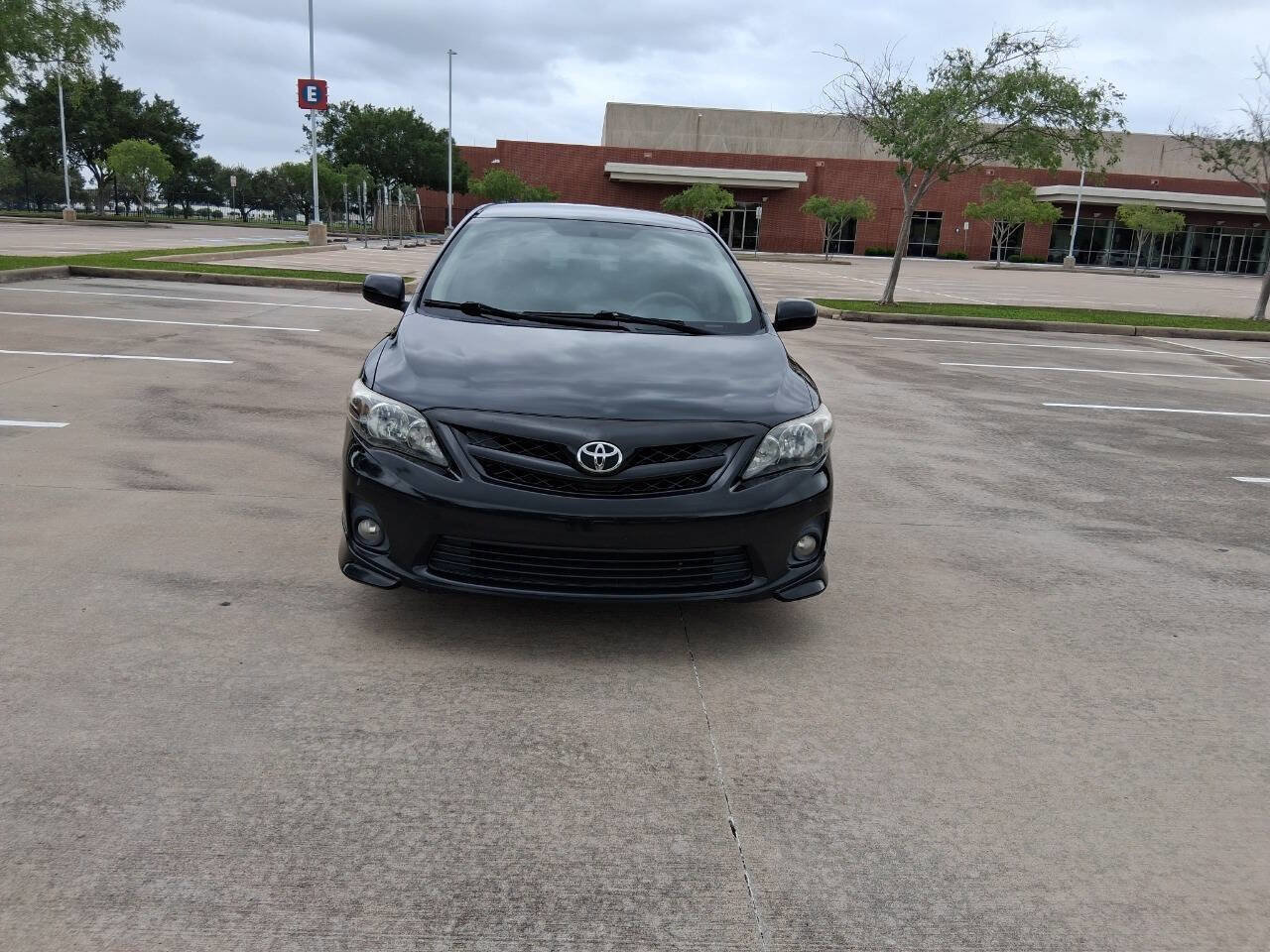 Used 2013 Toyota Corolla S FWD image 9