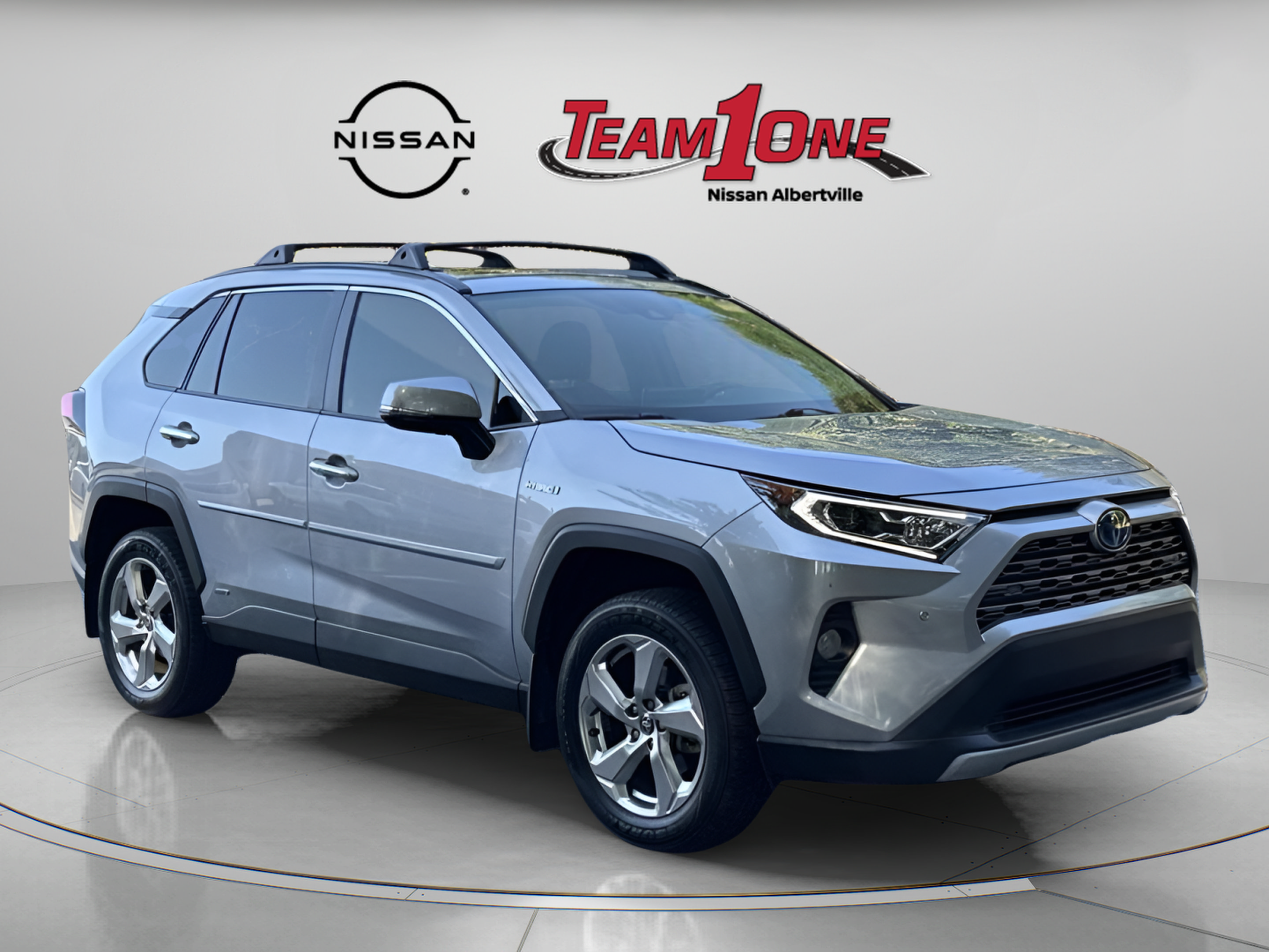 Used 2021 Toyota RAV4 Limited AWD/4WD image 1