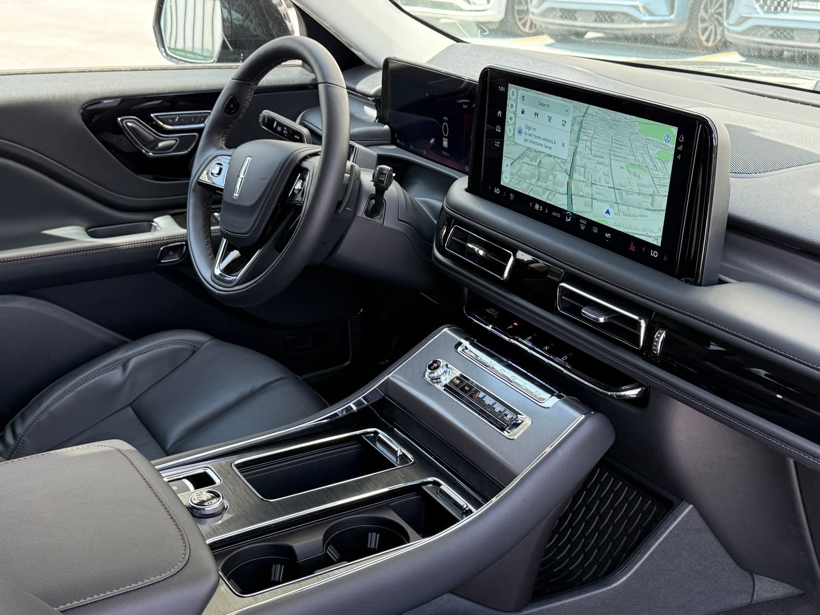 New 2026 Lincoln Aviator AWD image 11