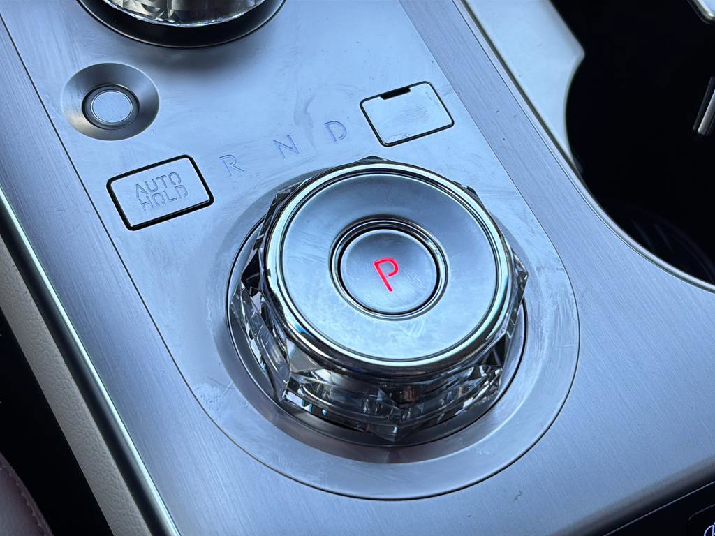 Used 2026 Genesis GV70 2.5T Select image 35