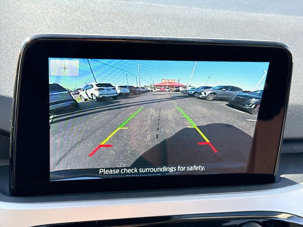 Used 2022 Ford Escape SE FWD image 17