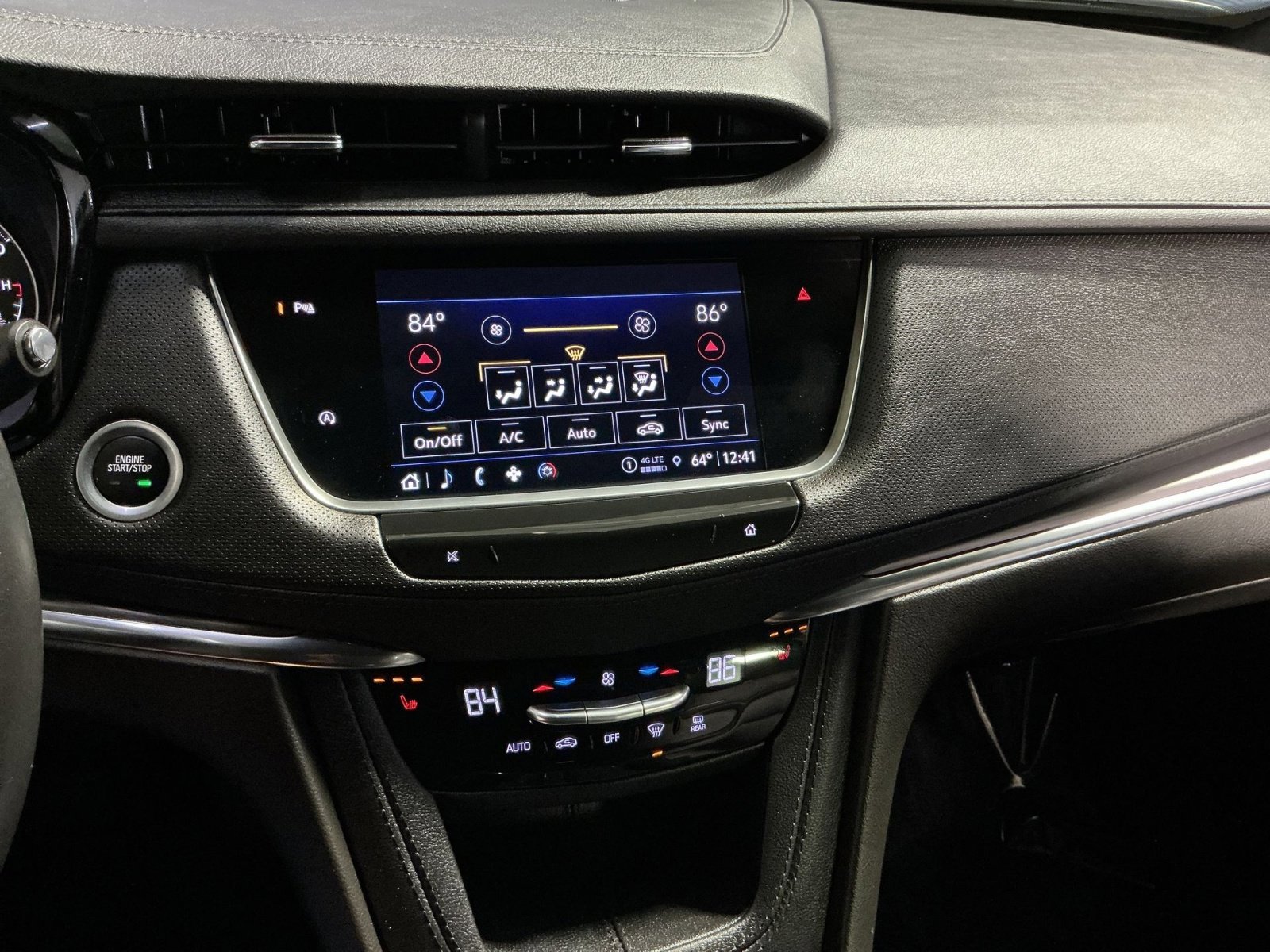 Used 2023 Cadillac XT5 Luxury w/ LPO, Floor Liner Package image 29