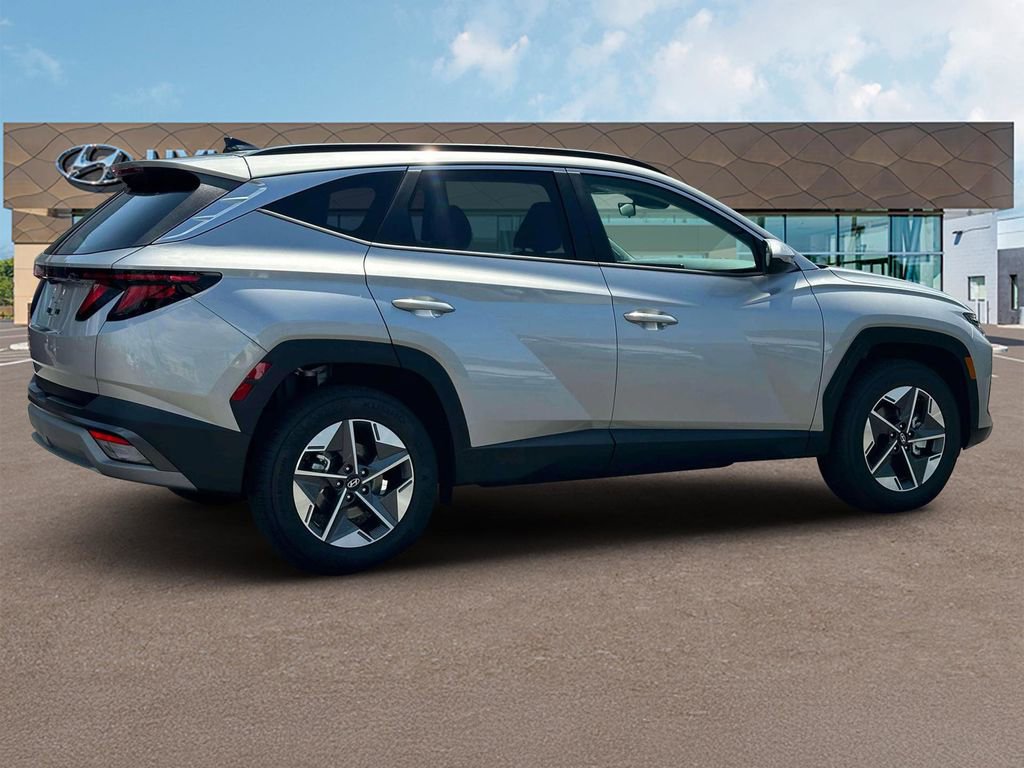 New 2025 Hyundai Tucson SEL image 8