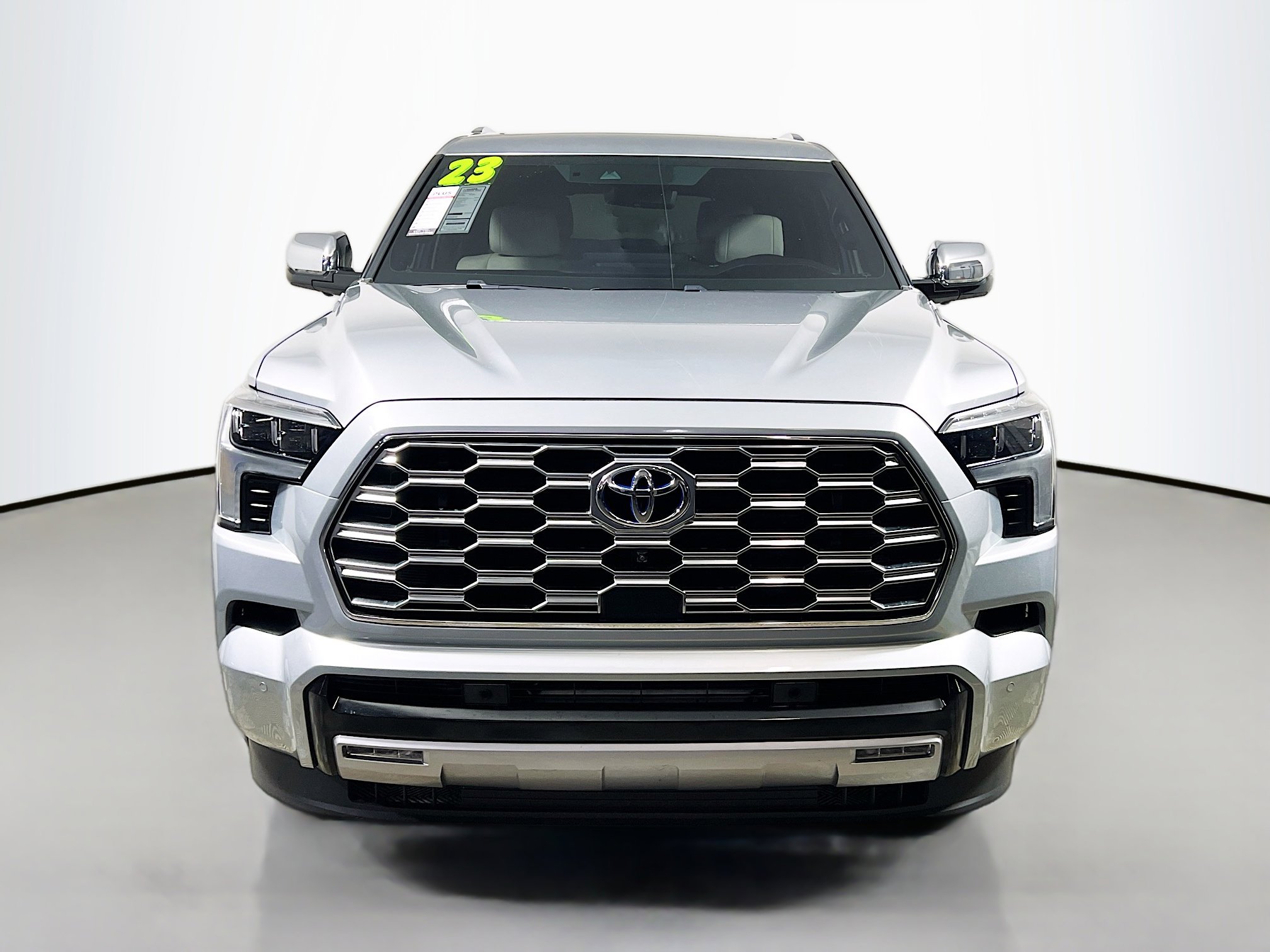 Used 2023 Toyota Sequoia Capstone image 11