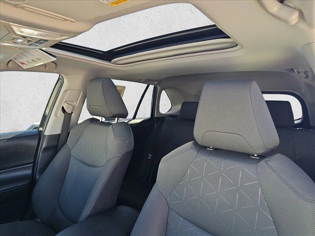 Used 2024 Toyota RAV4 XLE w/ Convenience Package FWD image 16
