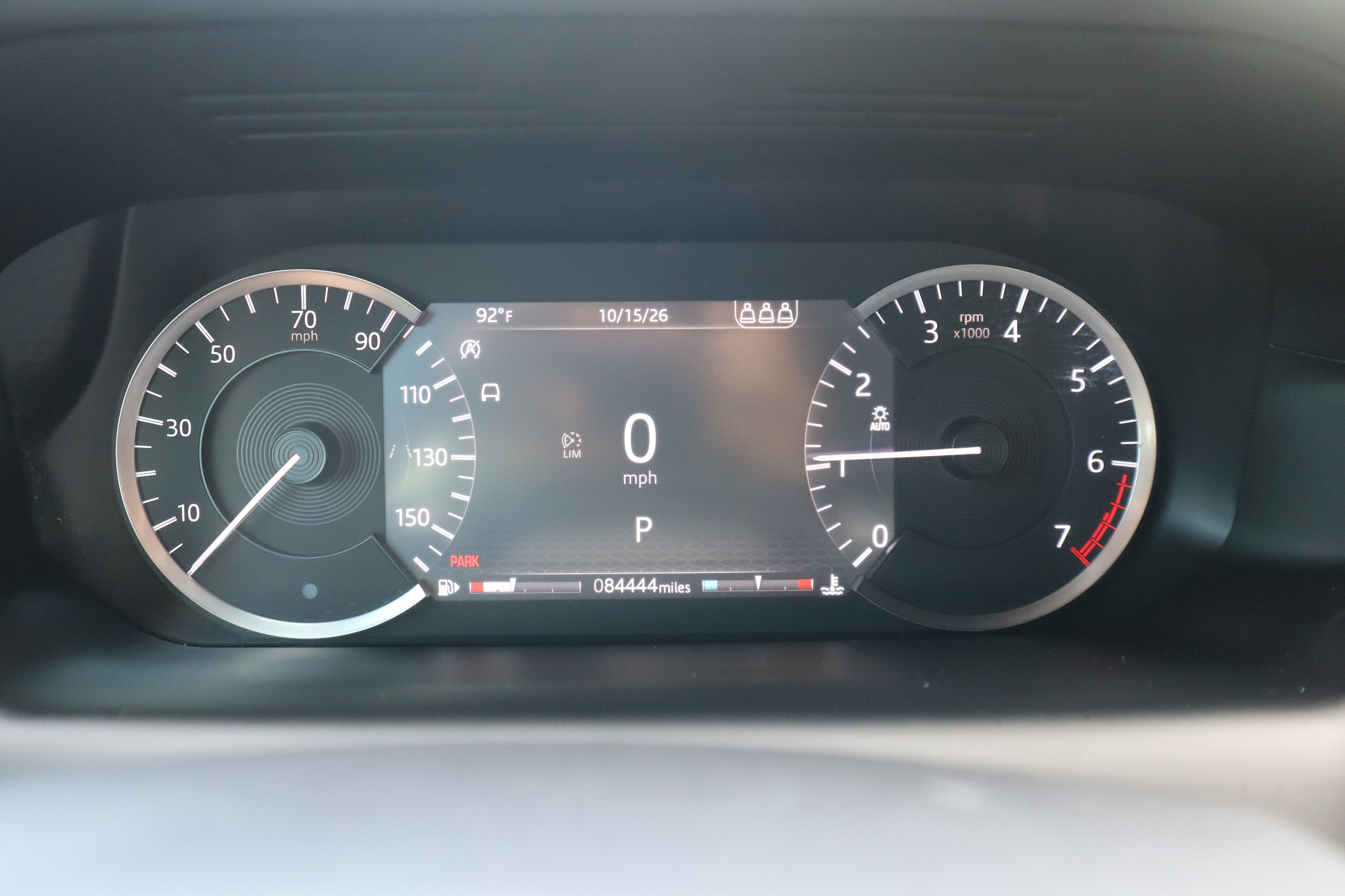 Used 2020 Land Rover Discovery Sport S R-Dynamic AWD/4WD image 18