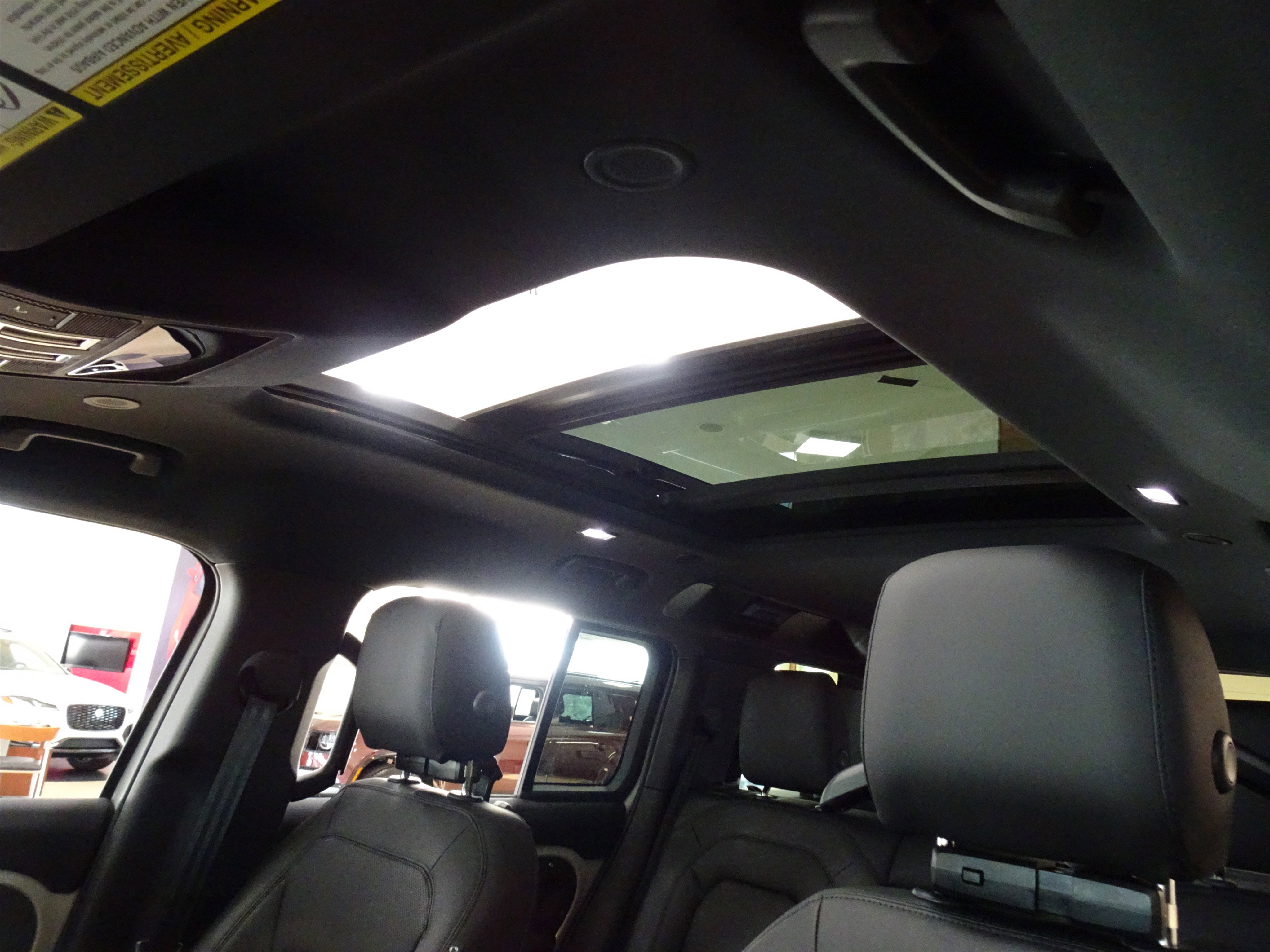 New 2026 Land Rover Defender 110 S image 4