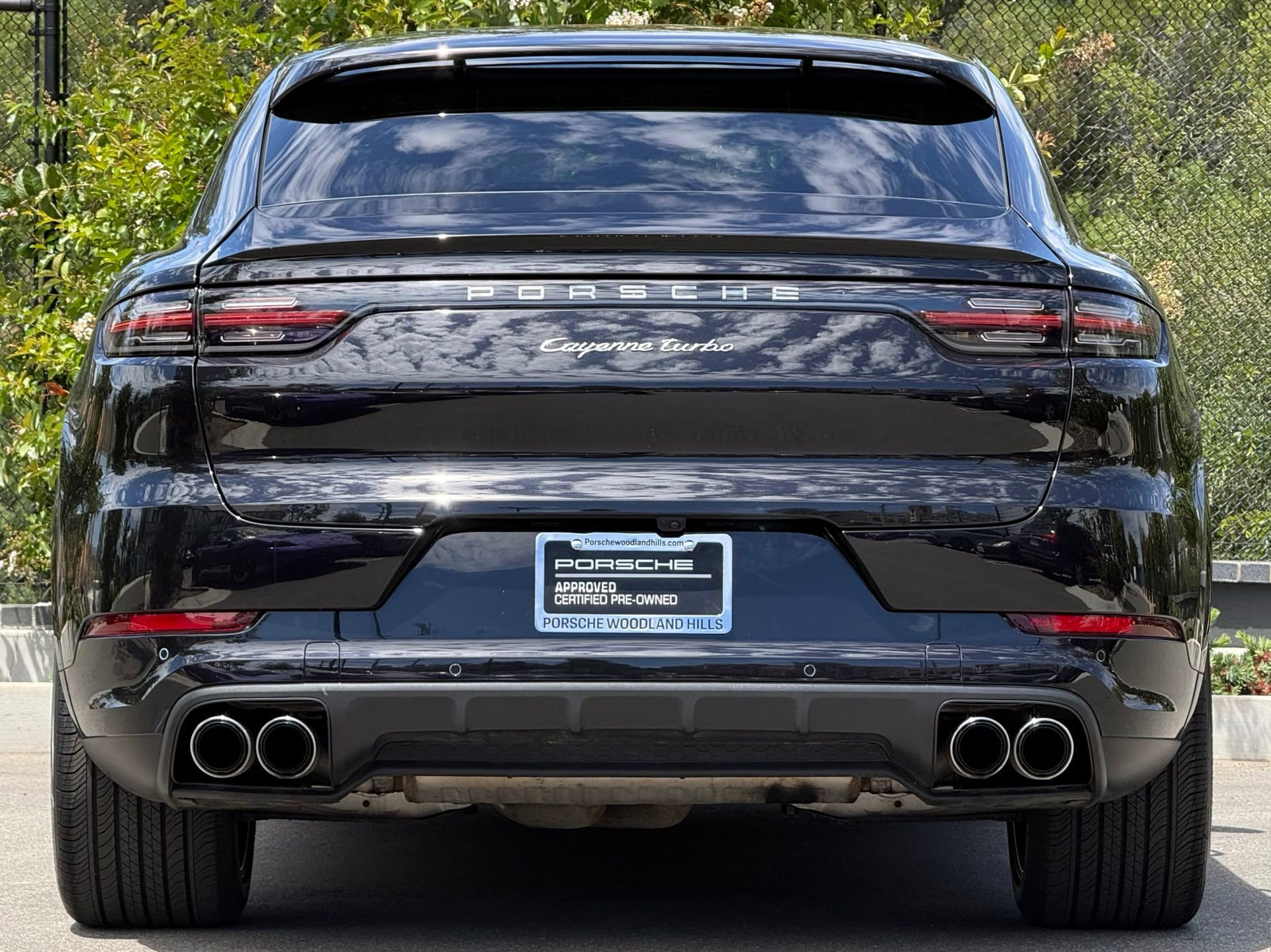 Certified 2022 Porsche Cayenne Turbo w/ Performance Package (PG2) AWD/4WD image 6