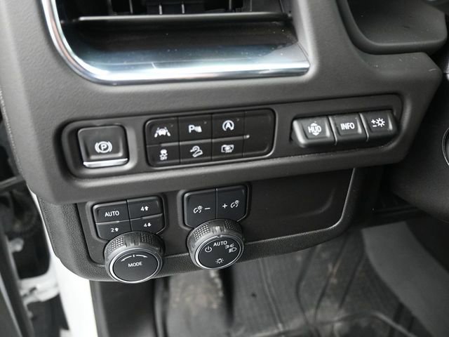 Used 2024 Chevrolet Tahoe High Country image 22