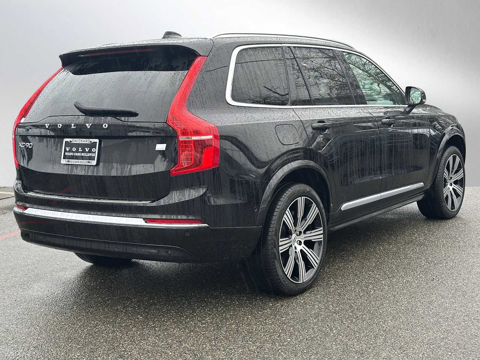Certified 2024 Volvo XC90 T8 Ultimate image 3