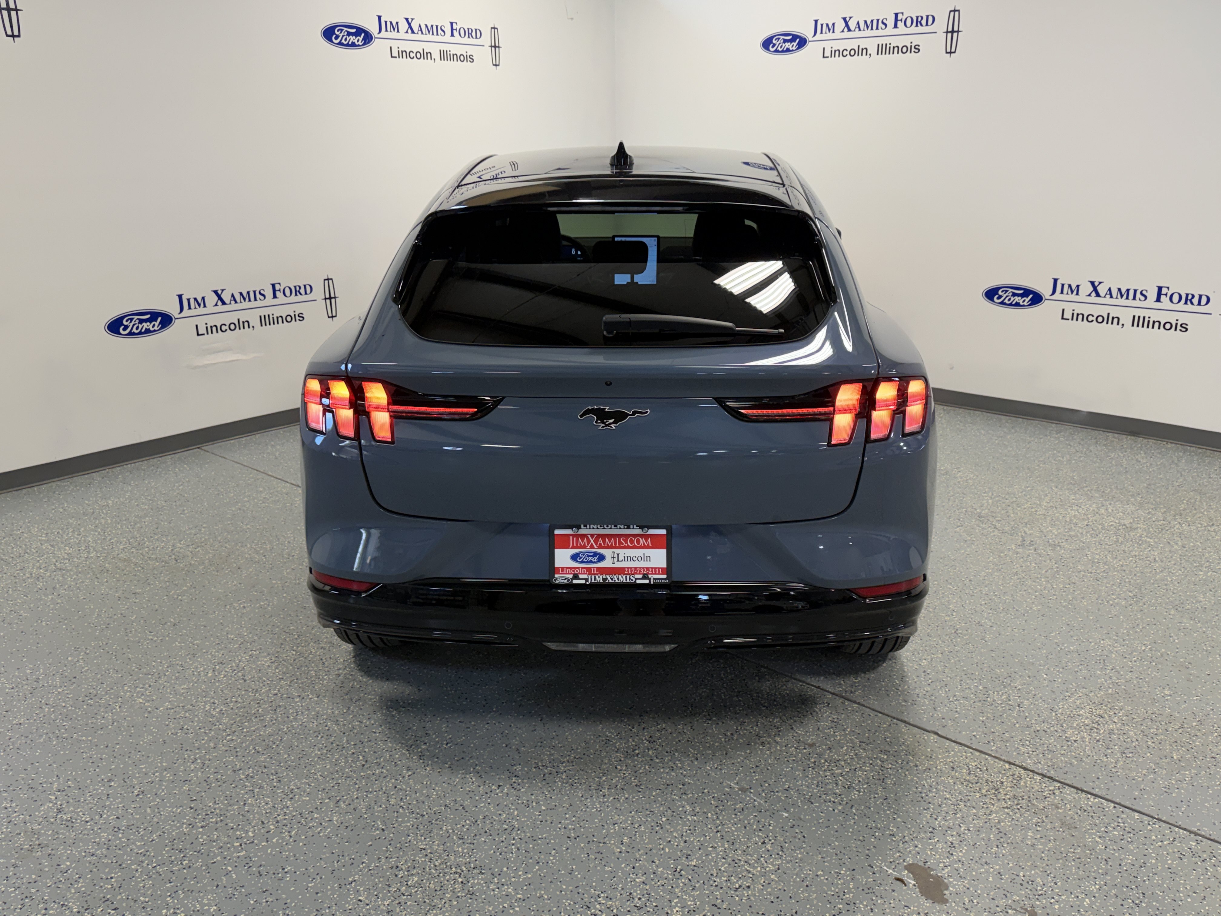 Used 2024 Ford Mustang Mach-E Premium AWD/4WD image 32