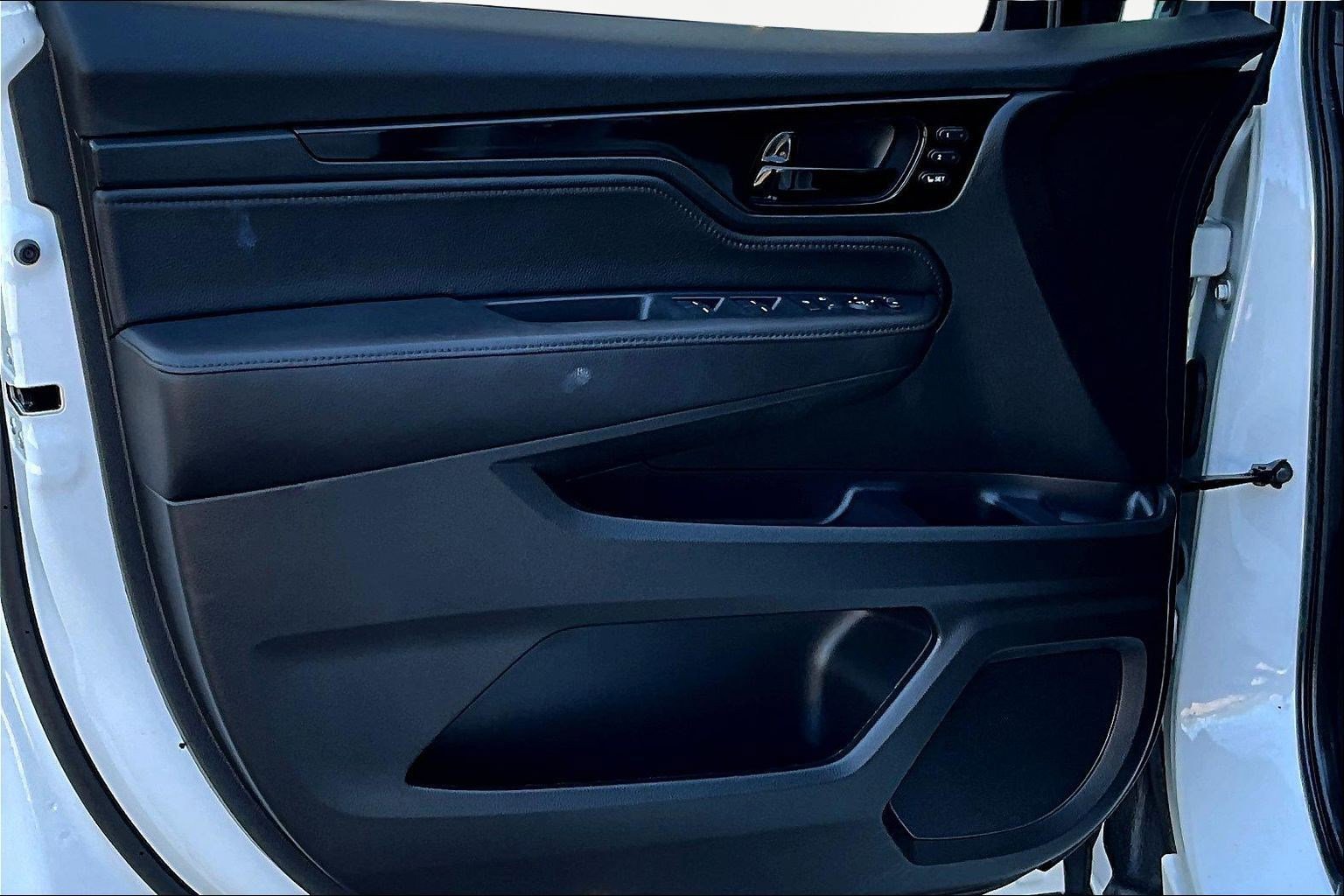 Used 2023 Honda Odyssey Touring image 19