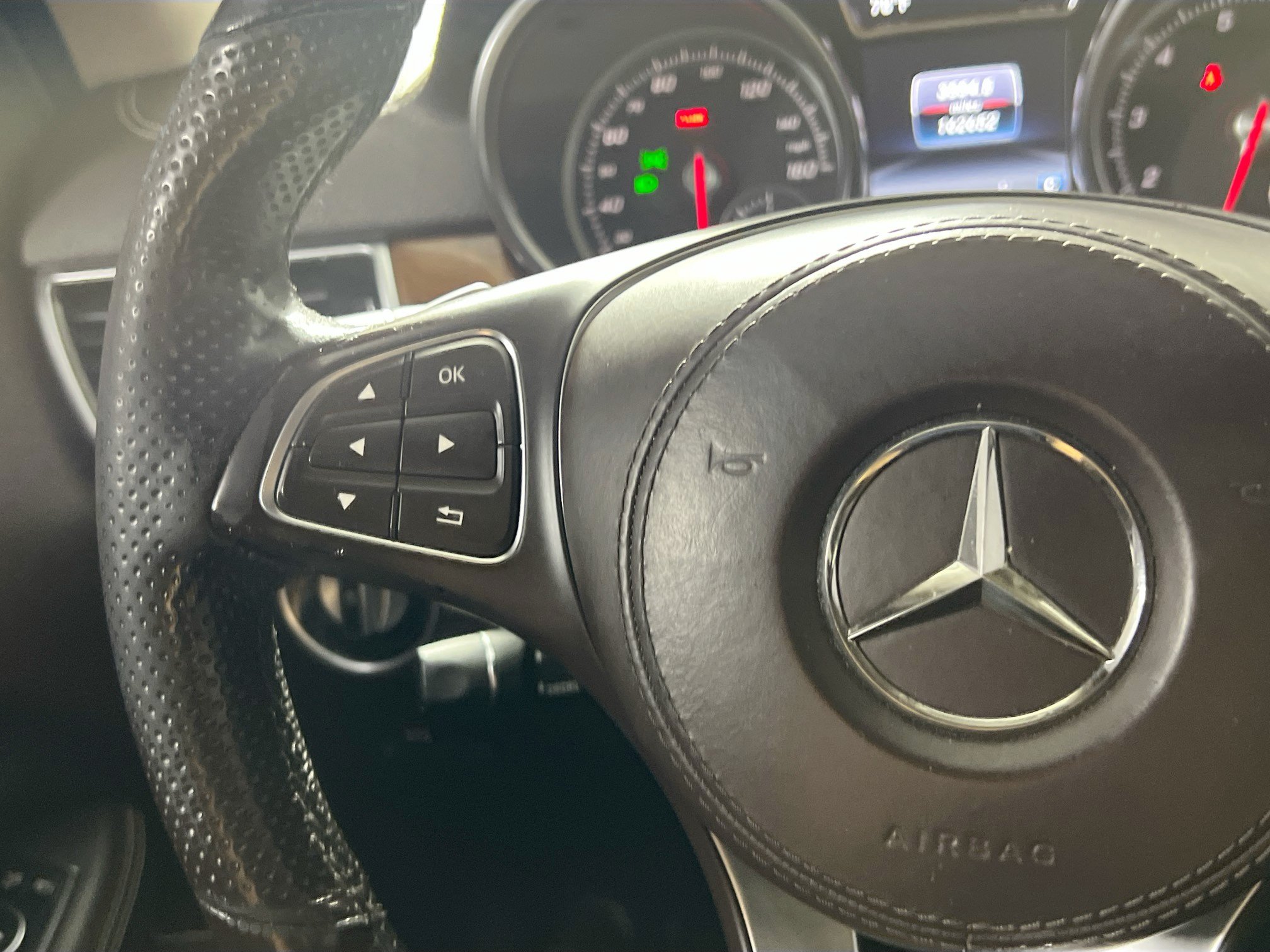Used 2019 Mercedes-Benz GLS 450 4MATIC image 19