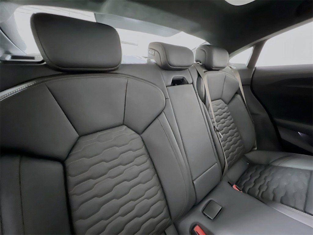 New 2026 Audi RS e-tron GT performance image 27