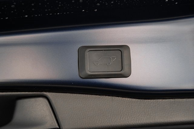 New 2025 Toyota RAV4 XLE Premium image 11