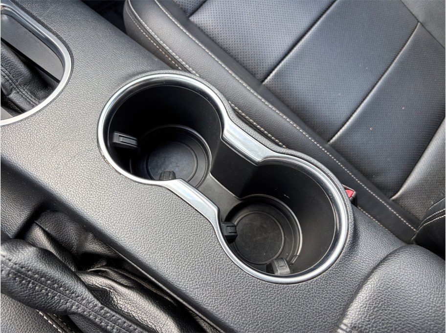 Used 2021 Ford Mustang Premium RWD image 29