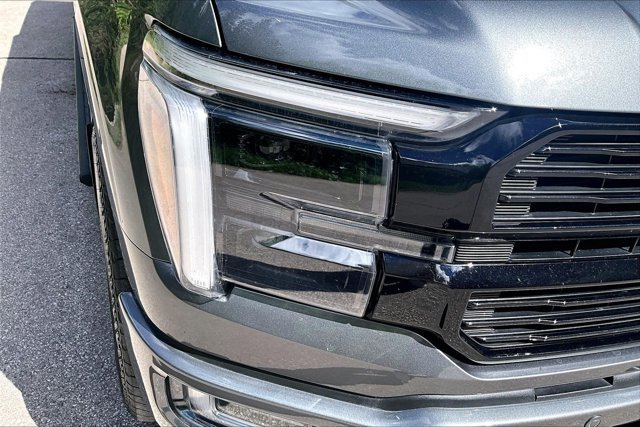 Used 2024 Ford F150 Platinum w/ Equipment Group 702A High AWD/4WD image 30