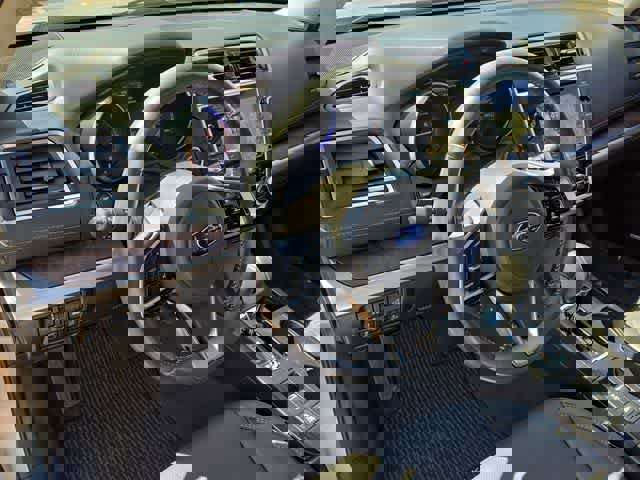 Used 2019 Subaru Outback 2.5i Limited w/ Popular Package #2 image 10