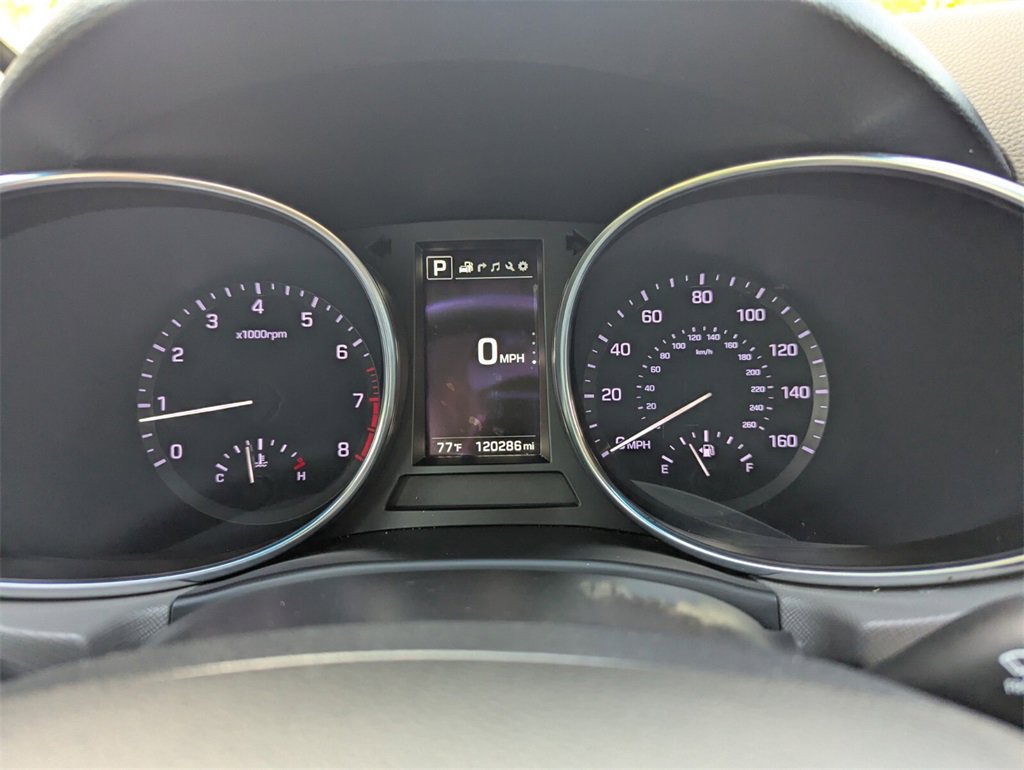 Used 2017 Hyundai Santa Fe Sport image 32