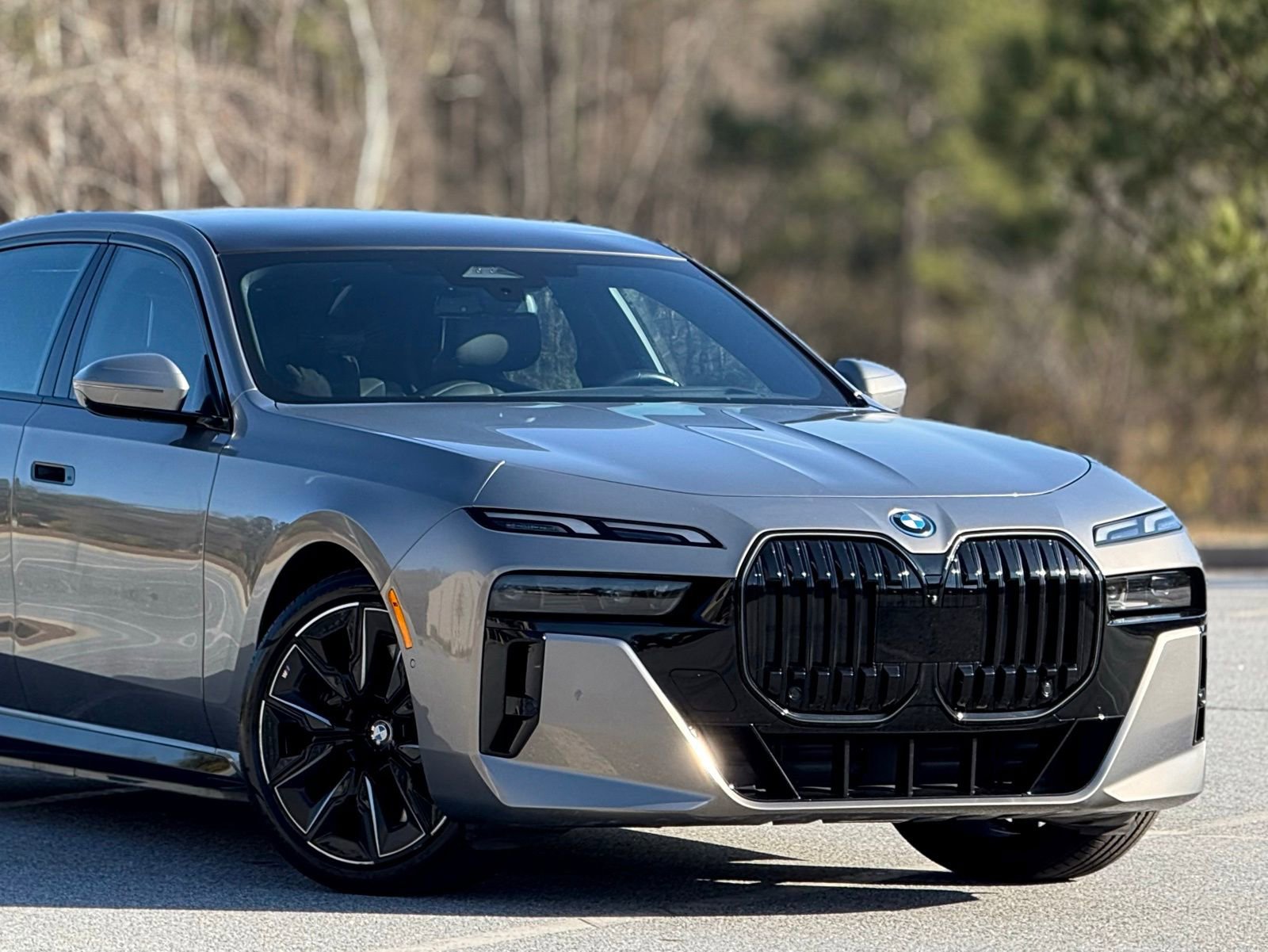 Used 2024 BMW i7 eDrive50 w/ M Sport Package image 49