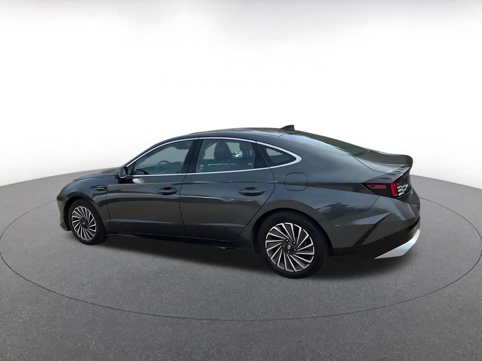 Used 2025 Hyundai Sonata SEL image 10