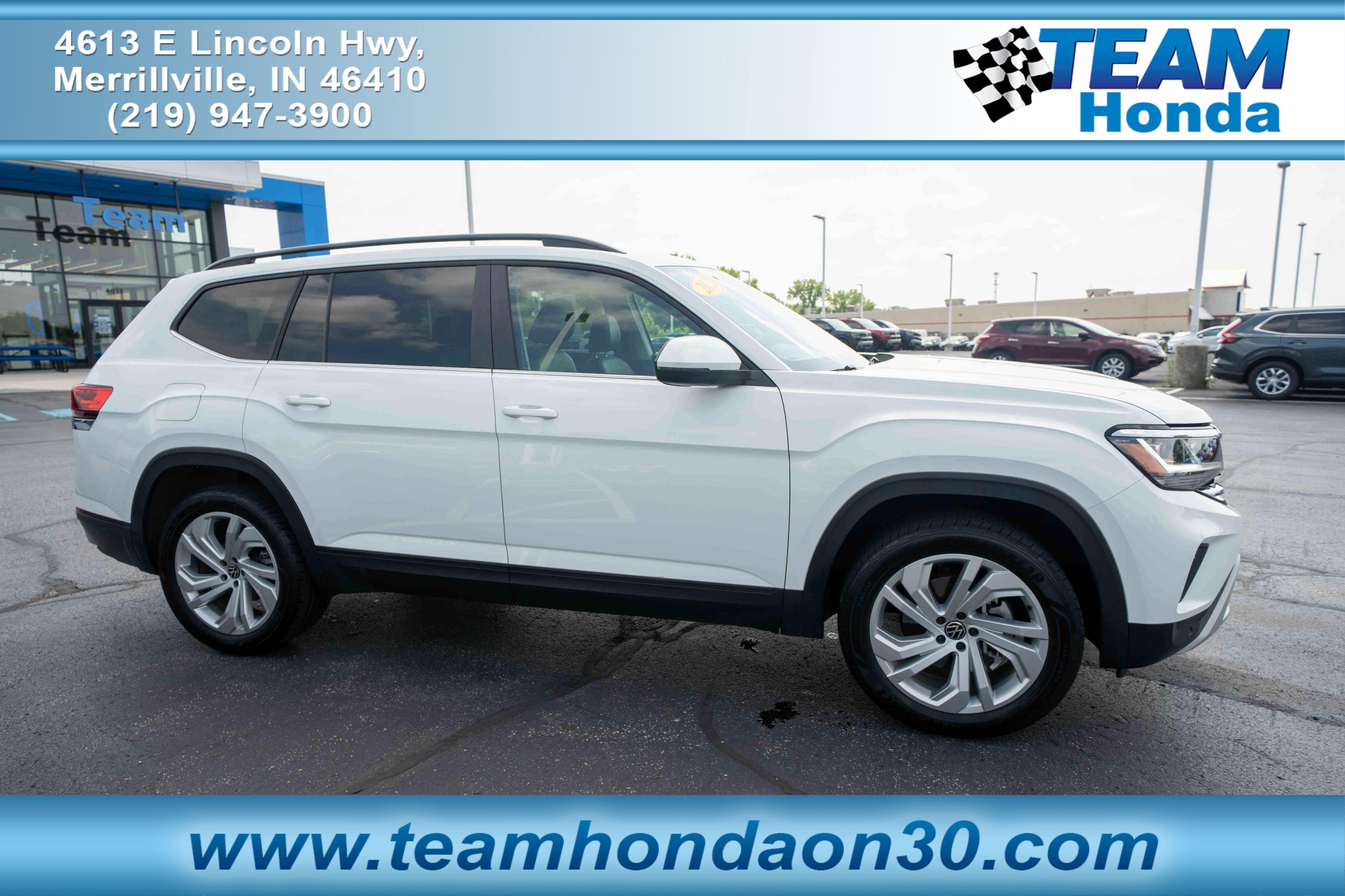 Used 2023 Volkswagen Atlas SE w/ Panoramic Sunroof Package
