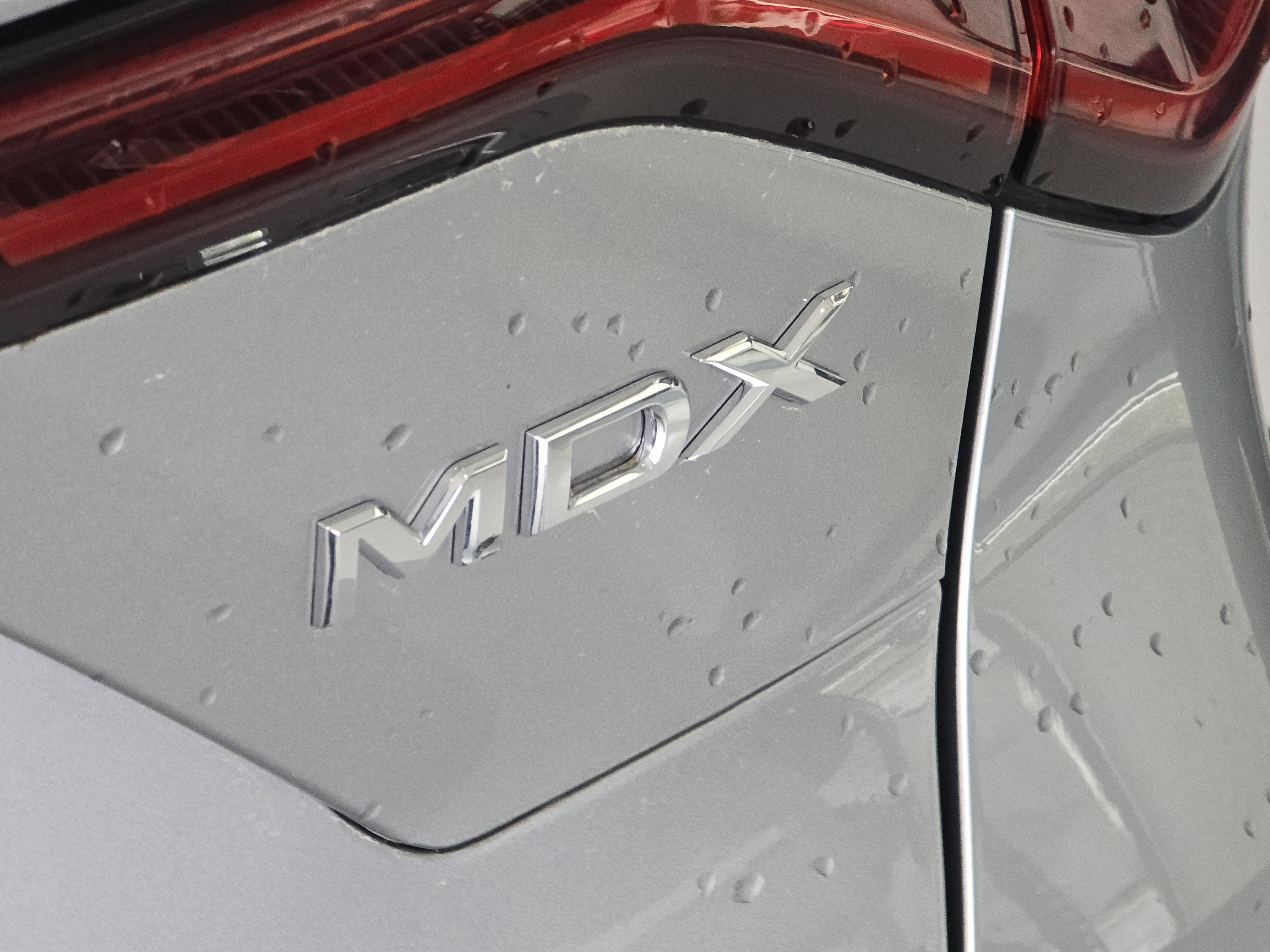 Used 2025 Acura MDX FWD w/ Technology Package image 13