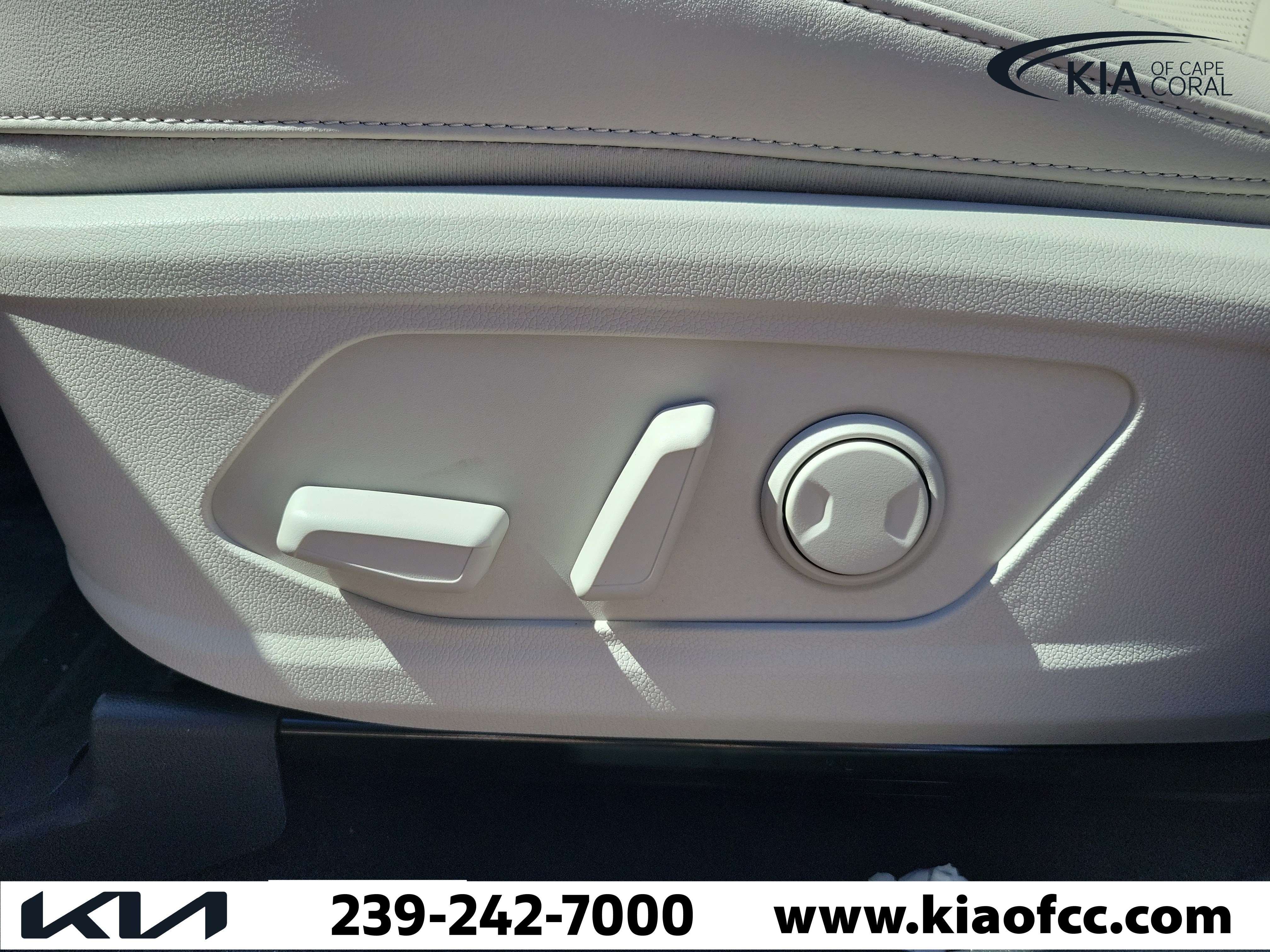 New 2026 Kia Sorento S w/ S Panoramic Sunroof Package FWD image 20
