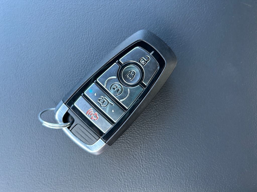Used 2025 Ford Explorer ST AWD/4WD image 33