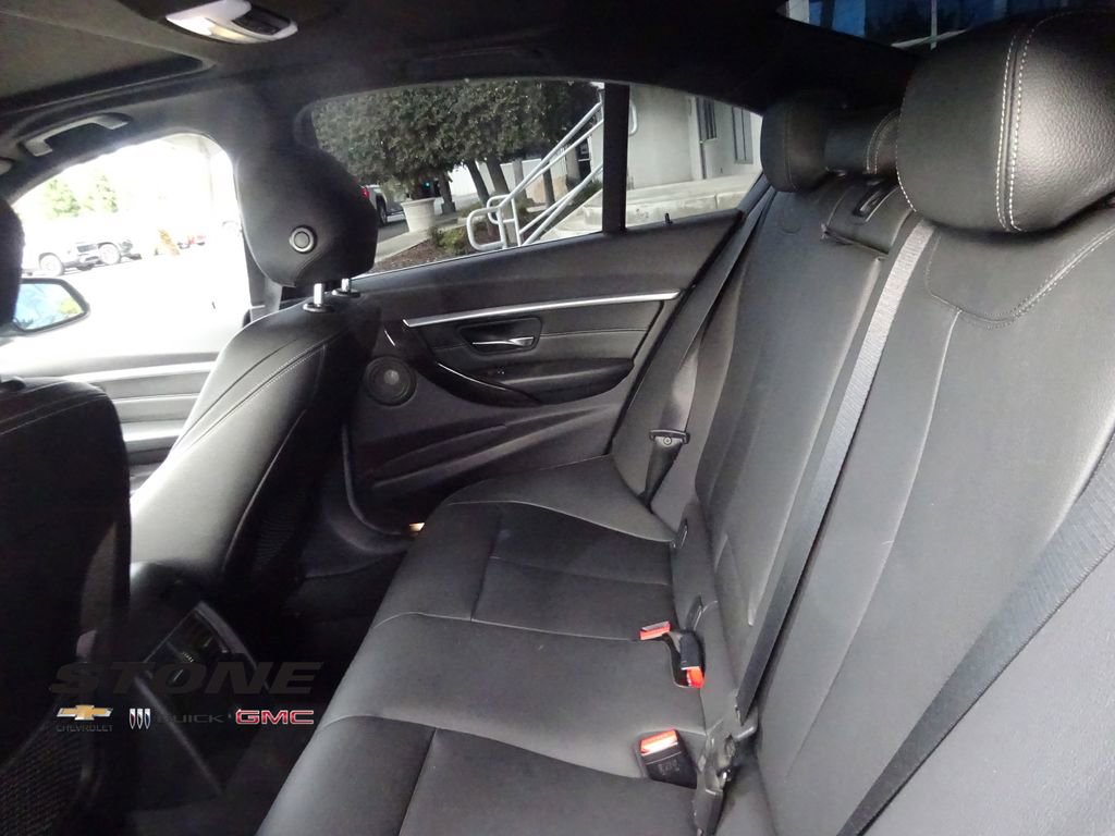Used 2016 BMW 340i Sedan image 21