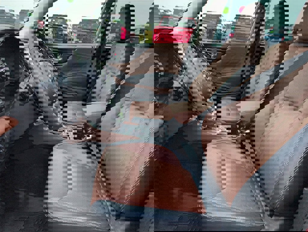 Used 2023 Subaru Forester Touring image 9