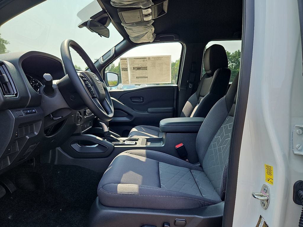 New 2026 Nissan Frontier SV w/ Tow Package AWD/4WD image 13