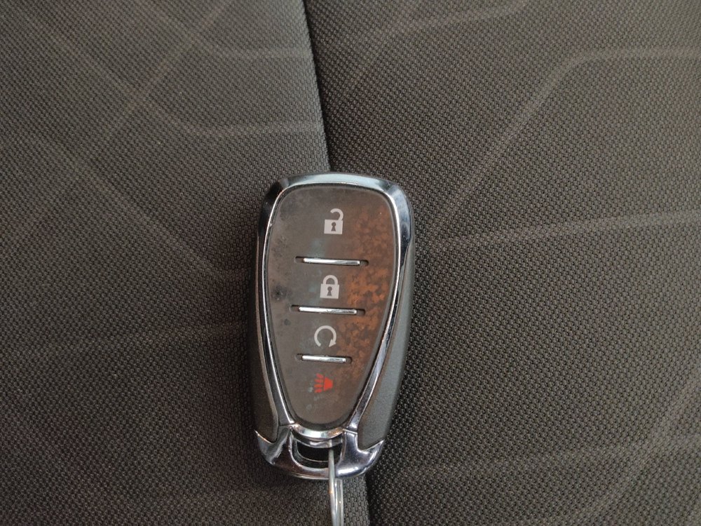 Used 2018 Chevrolet Trax LT w/ Sun & Sound Package FWD image 32