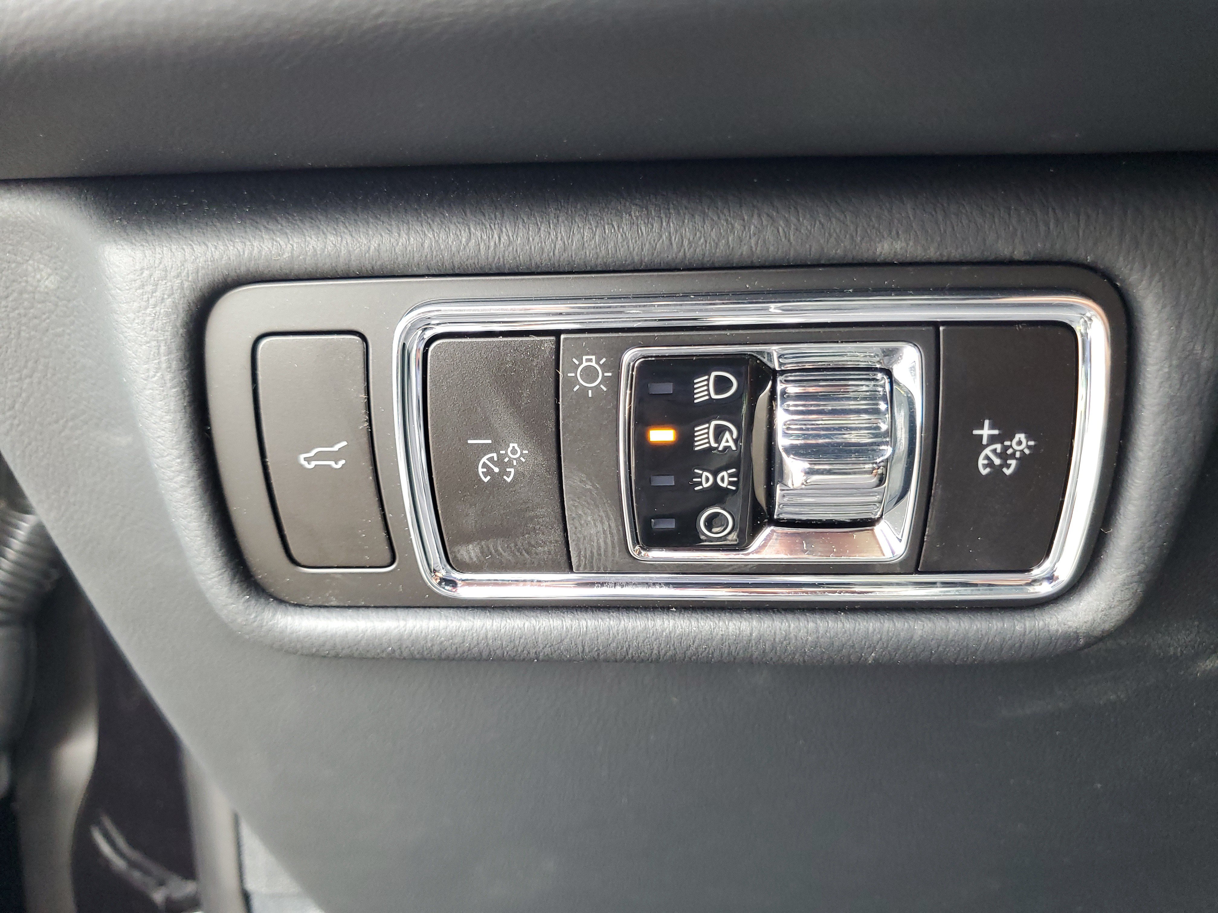 New 2026 Lincoln Aviator Reserve w/ Jet Appearance Package AWD/4WD image 13