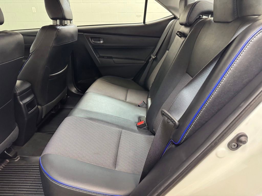 Used 2019 Toyota Corolla SE w/ SE Premium Package FWD image 14