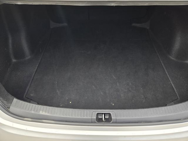 Used 2024 Toyota Corolla LE image 19