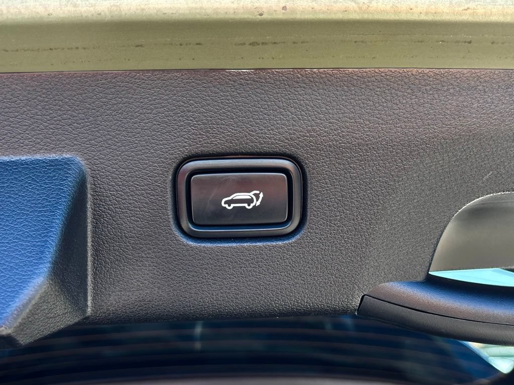 Used 2025 Kia Sportage X-Line AWD/4WD image 25